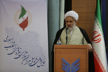 حجت‌الاسلام طائب: مقامات آمریکا می‌گویند برآورد CIA نسبت به ایران غلط بود