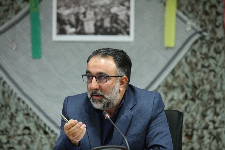 توصیه دکتر احمدی به وزارت خارجه در ماجرای توهین نشریه فرانسوی