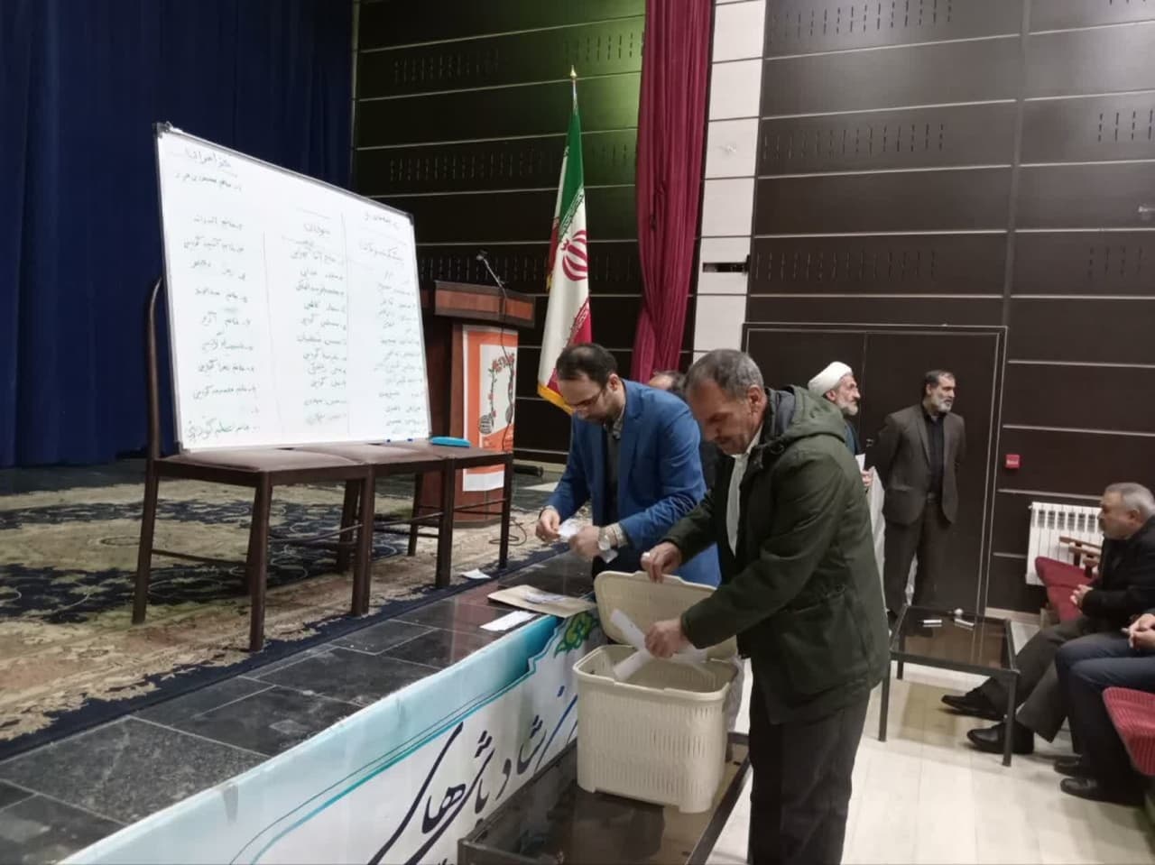 انتخابات شورای ائتلاف شهرستان کنگاور کرمانشاه برگزار شد