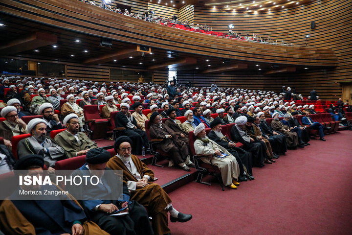 گزارش تصویری همایش هزار نفره ائمه جماعات مساجد تهران